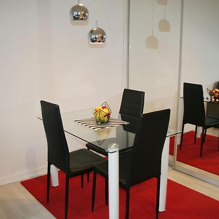Apartament Rosso Apartment ทอรูน ภายนอก รูปภาพ
