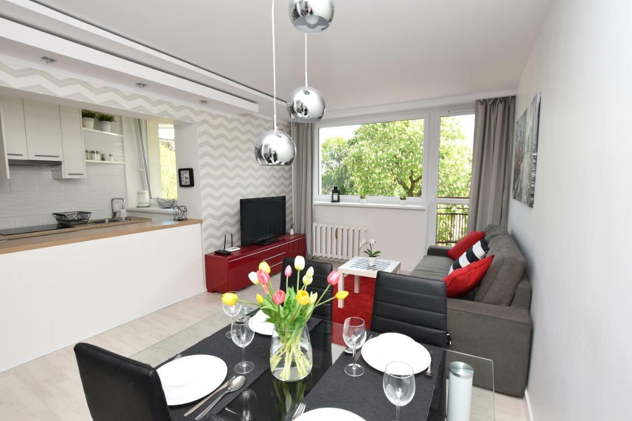 Apartament Rosso Apartment ทอรูน ภายนอก รูปภาพ