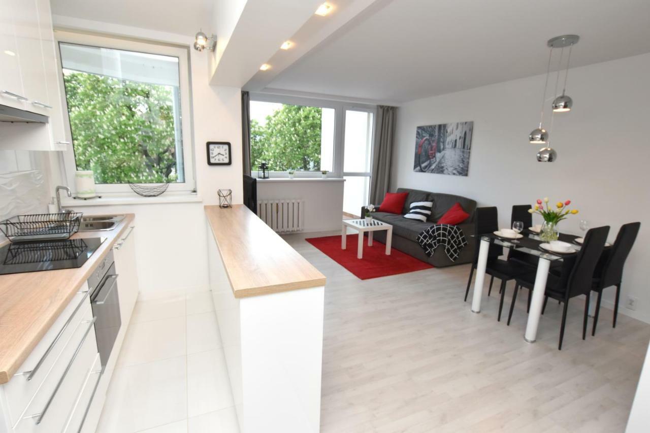 Apartament Rosso Apartment ทอรูน ภายนอก รูปภาพ