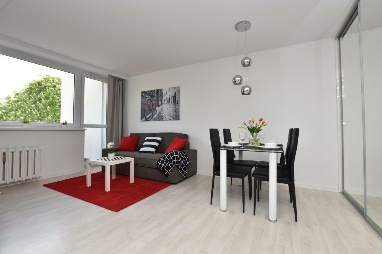 Apartament Rosso Apartment ทอรูน ภายนอก รูปภาพ
