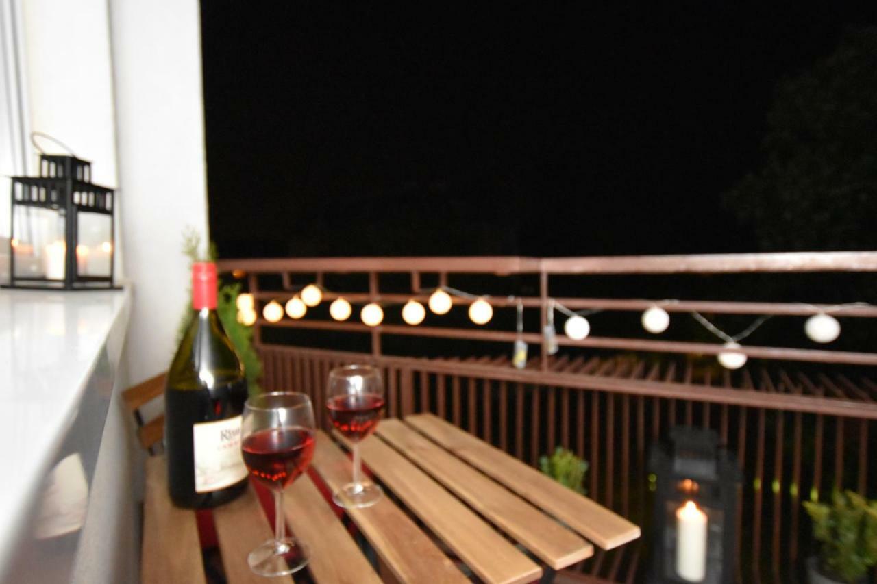 Apartament Rosso Apartment ทอรูน ภายนอก รูปภาพ